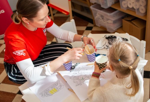 Új együttműködés a Generali The Human Safety Net és a Magyar Vöröskereszt között a rászoruló családokért